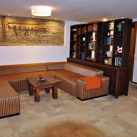 Villa миронската къща Medven